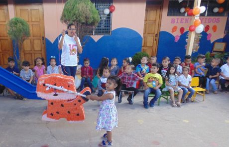 mejor ong para apadrinar un niño