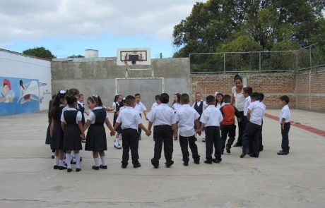 mejor ong para apadrinar un niño