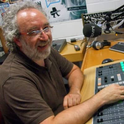 Ténico de radio-podcast